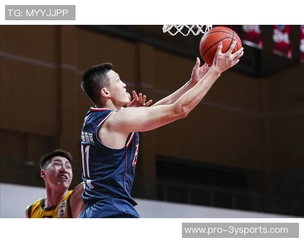 加尔扎强调快节奏与专注并重打造聪明拼抢积极的篮球风格