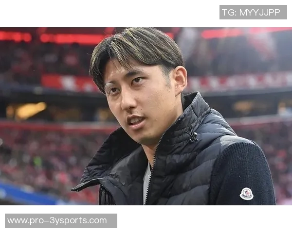 伊藤洋辉精彩抽射破门助拜仁领先萨尔茨堡迎来2026年首球 伊藤洋辉精彩抽射破门助拜仁领先萨尔茨堡迎来2026年首球