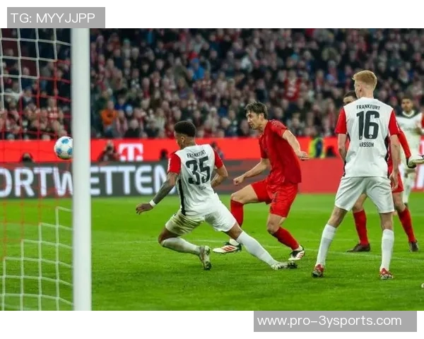 伊藤洋辉精彩抽射破门助拜仁领先萨尔茨堡迎来2026年首球 伊藤洋辉精彩抽射破门助拜仁领先萨尔茨堡迎来2026年首球